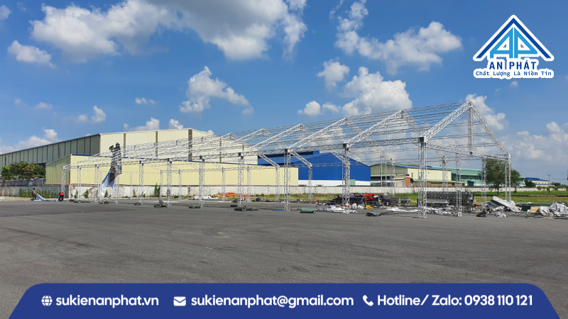 Thi Công Kho Tạm Cho Công Ty Nhựa Duy Tân Tại Đức Hòa - Long An