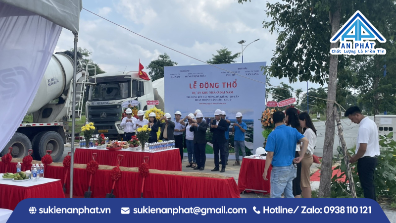 LỄ ĐỘNG THỔ, KHỞI CÔNG